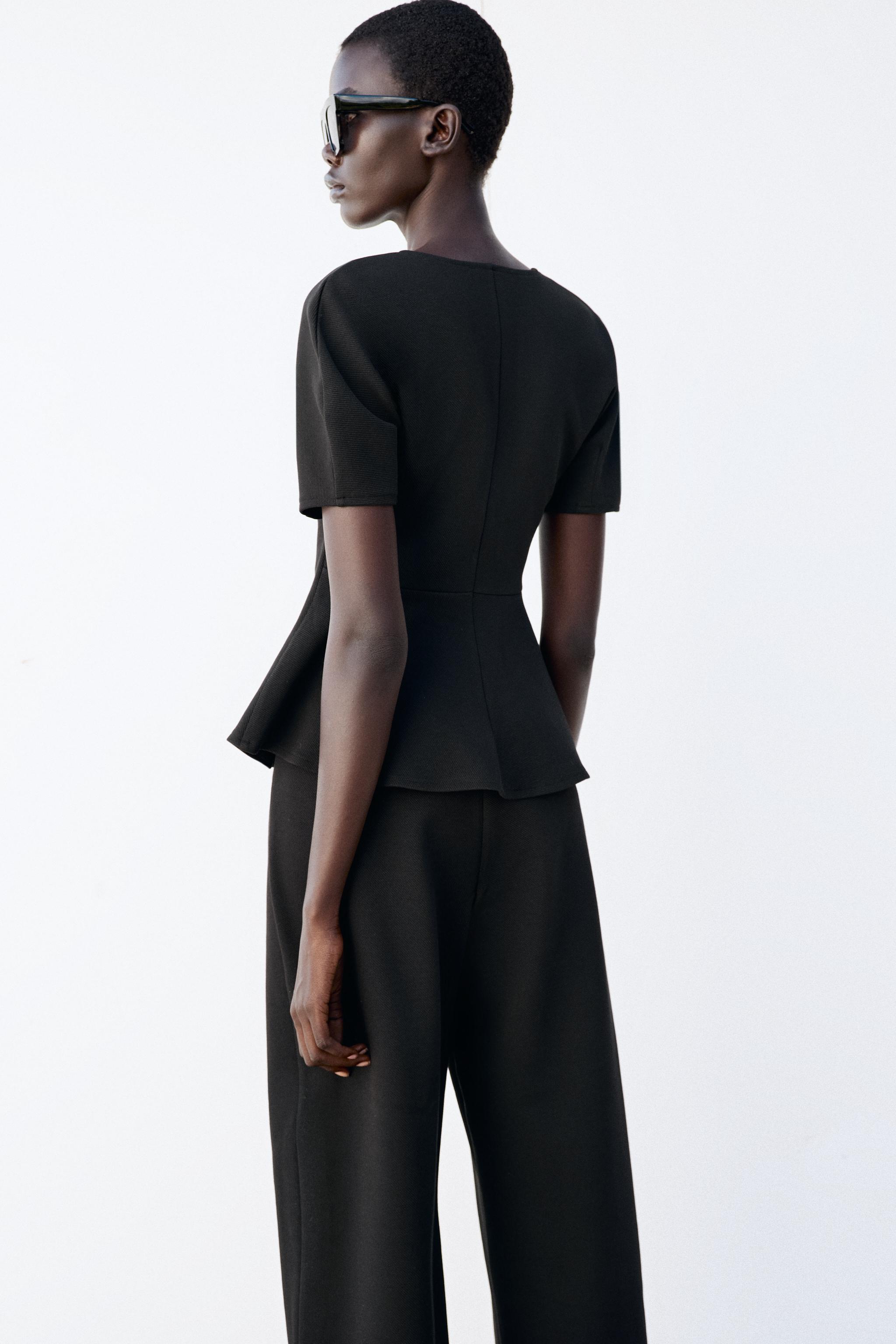 PUFF SLEEVE PEPLUM TOP